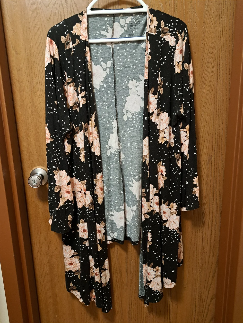 torrid Black Floral Open-Front Cardigan with Peach Flowers - Picture 1 of 3